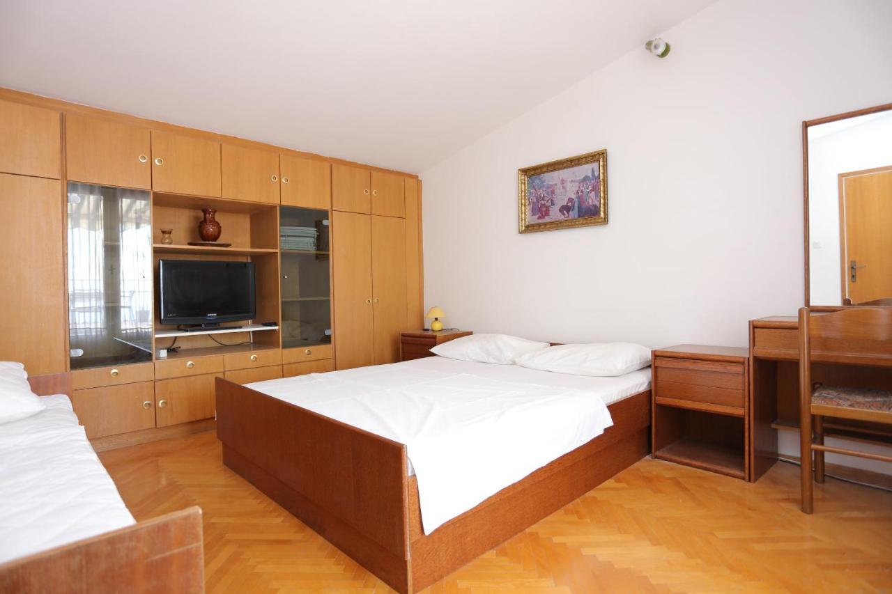 Apartments With A Parking Space Makarska - 9506 Esterno foto